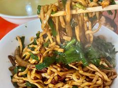 -三百碗宝应长鱼面(板仓街店)