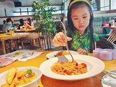 炸鱼薯角-JINNS锦时 steak&pizza(浸信会礼拜堂旧址店)