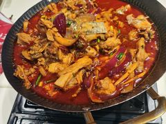 -后街佬·炭火鲜鱼杂(33小镇店)
