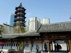 -绳金塔