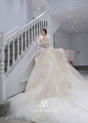 -MANLI BRIDAL婚纱