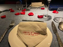 -弦月窗LUNETTE BY AMANDA(复兴路店)