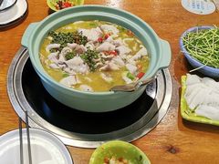 -重庆鸡公煲·青锅花椒鱼(牡丹江路店)