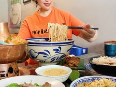 -蜗牛小馆醉乡民谣云南菜(惠新西里店)