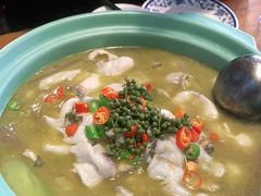 -重庆鸡公煲·青锅花椒鱼(牡丹江路店)