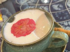 -桥香园过桥米线(国贸店)