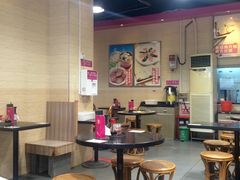 大堂-华辉拉肠(龙口东店)