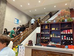 -侬佳蒸菜馆(听潮店)