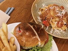 -麦田工坊(月湖店)