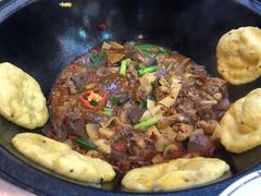 -曹丞相·地锅鸡·地锅鱼(武林店)