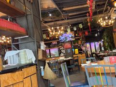 -琥珀老六龙虾(四里河店)