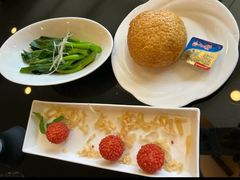 -夏阳湖皇冠假日酒店-自助餐厅