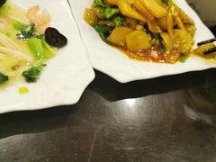 -布衣侯粥道馆(苍梧路店)