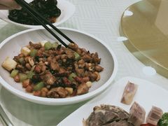 -江南村酒家