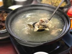 -鑫悦楼煎蟹·16年海鲜大排档