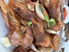 -三姐妹·海鲜大排档