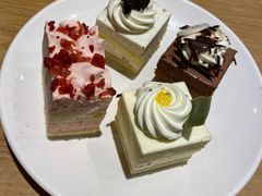 -小鱼小牛·鱼牛干锅·脆鱼火锅(世欧广场店)