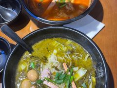 -渝和喵叔米线(南坪万达店)