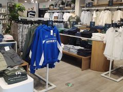 -Abercrombie & Fitch(三里屯太古里店)
