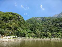 -秦岭终南山世界地质公园翠华山景区