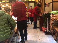 等位区-黑蛋烤肉坊(光华路总店)