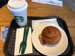 -星巴克(青浦宝龙店)