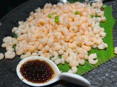 手剥河虾仁-吴越荣记苏州菜·松鼠桂鱼 100% 活鱼现做(月光码头店)