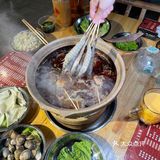 武汉探店|地道重庆市井老火锅