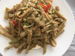-天乐农家鱼头王(天目湖店)