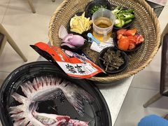 -刘姐啤酒鱼民族演艺餐厅(西街总店)