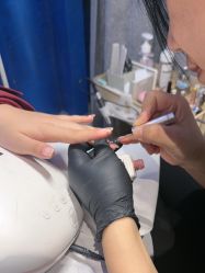 -爱空间美睫健康美甲