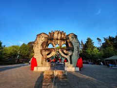 -墨江北回归线标志园