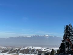 -丝绸之路山地度假区滑雪场