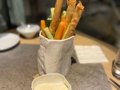-穹六人间 people 6(岳阳路店)
