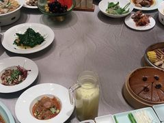 -梦都海鲜酒家(万达广场江桥店)