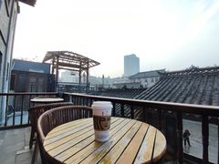 -星巴克臻选(成都宽窄巷子店)