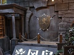 -暴风岛沉浸式体验馆(百联世纪店)