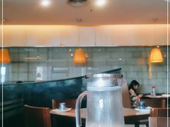 -必胜客(机场路店)