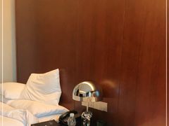 -上海龙之梦万丽酒店