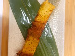 猪五花烤凤梨-火山屋台(新街口店)