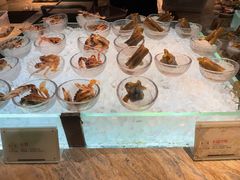 -半岛翡丽海鲜自助餐厅(观风亭店)