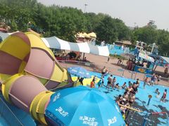 -欢乐水魔方水世界