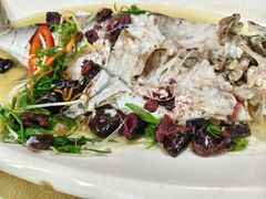 -老乡村美食农庄