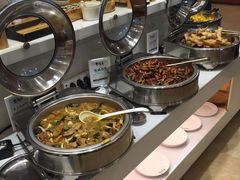 -泉福居酱骨头自助广场(南大街商业步行街店)