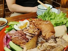 -圣夜东北菜烧烤·夜宵·小龙虾(胥江路店)