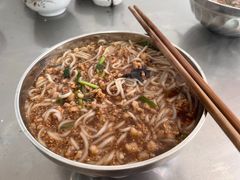 -正宗杨记普洱酸醋米线(总店)