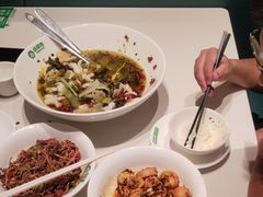 -绿草地·湘菜(7mall店)