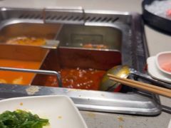 -海底捞火锅(新松江路店)