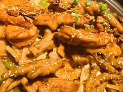 -徐记小怪兽肉蟹煲(中央大街店)