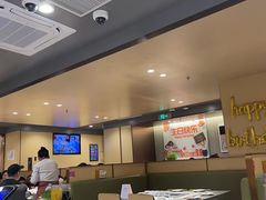 -海底捞火锅(上地华联店)